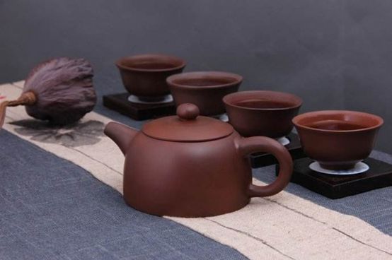 明如水、潤如玉——建水紫陶茶具的悅目賞心品鑒與銷售