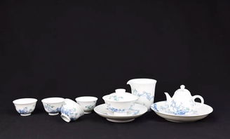 設(shè)計(jì)賦能，茶香四溢——首屆中國陶瓷茶具產(chǎn)品設(shè)計(jì)大賽頒獎盛典在杭舉行，引領(lǐng)茶具消費(fèi)新潮流
